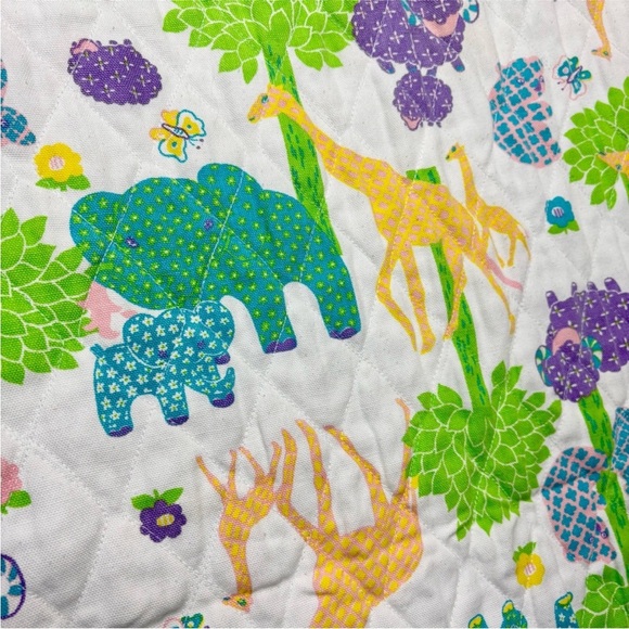 Vintage 70’s Baby Blanket Mommy Babies Elephants Giraffes Pastel Colors Jungle - Picture 5 of 8